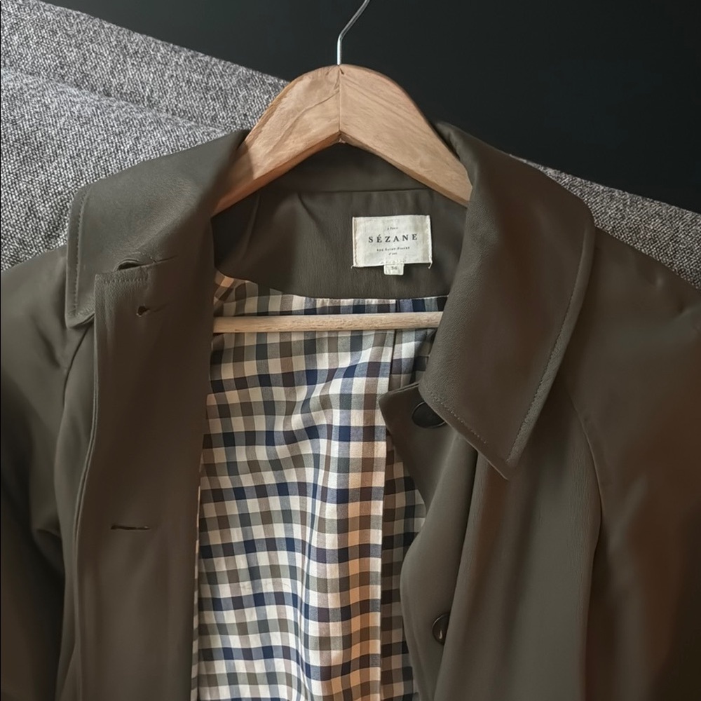 Sezane Clyde Olive Trench 🫒